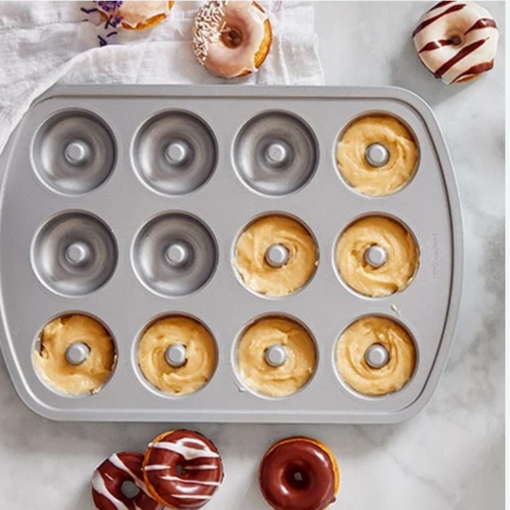 Pampered Chef Donut Pan